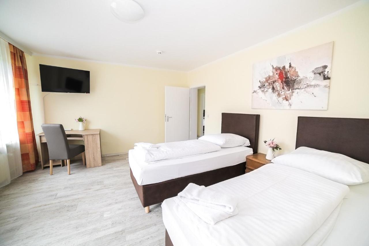 Apartment Othman Anderter Straße 55a 1og *